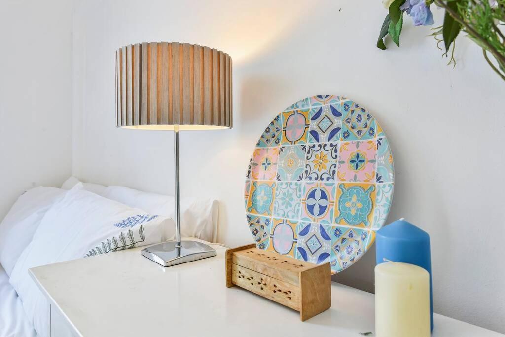 Groves 4 Bedroom, Shepherds Bush London Bagian luar foto