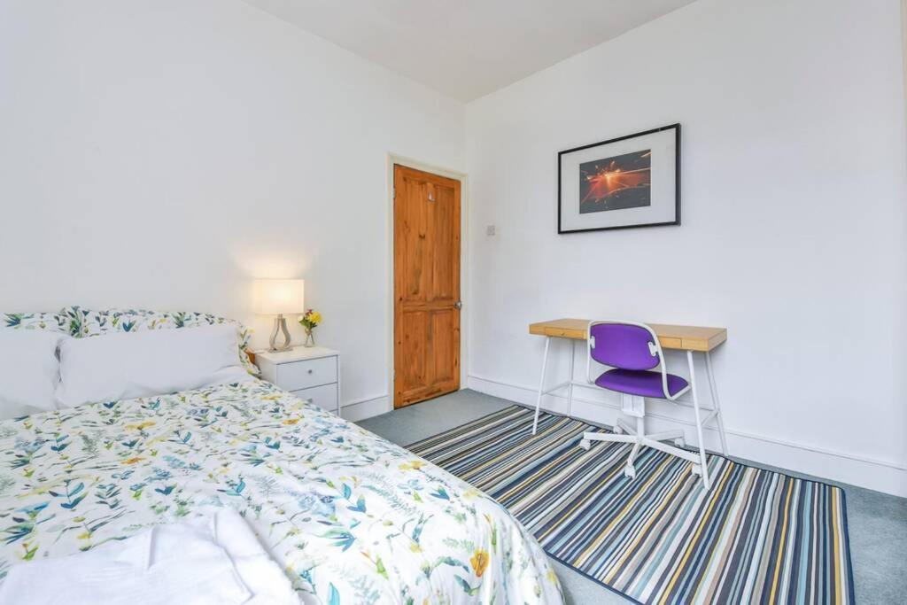 Groves 4 Bedroom, Shepherds Bush London Bagian luar foto