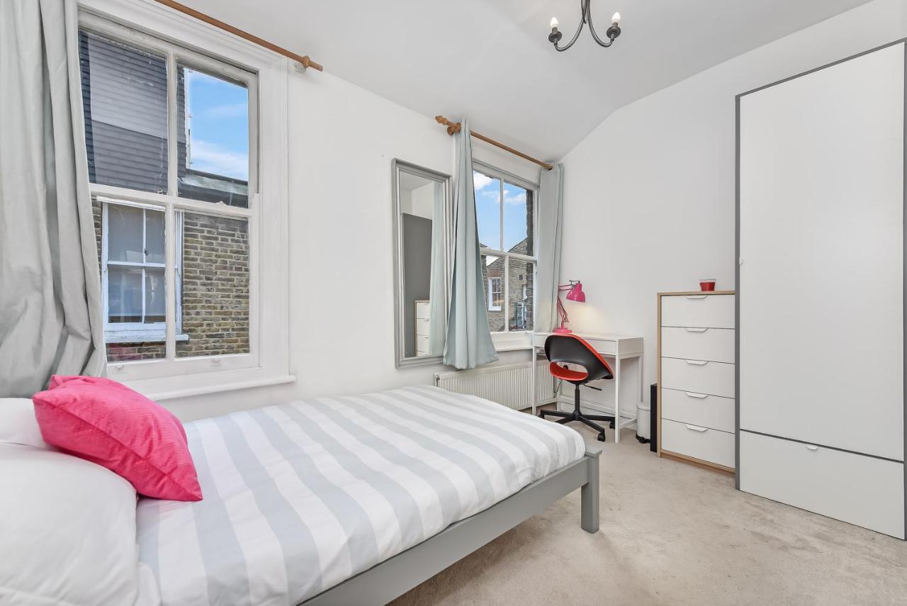 Groves 4 Bedroom, Shepherds Bush London Bagian luar foto